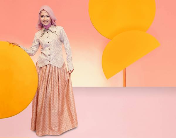 Photograph Ully Zoelkarnain  One Fine Day In Hijab on One Eyeland